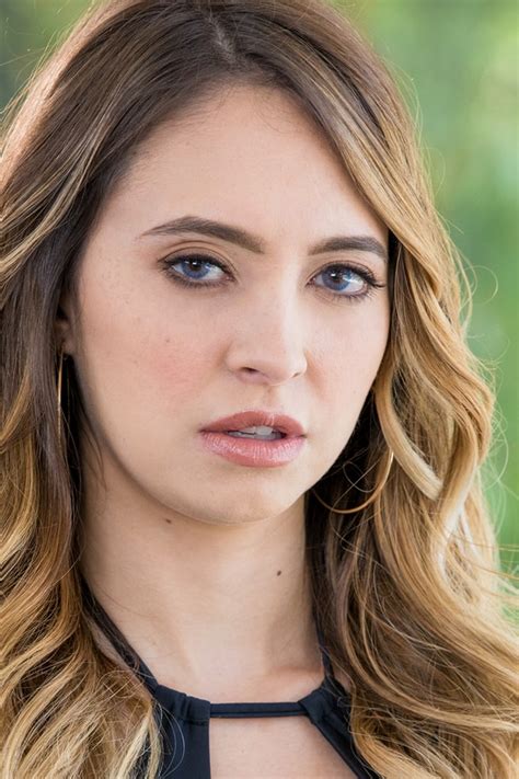 Quinn Wilde .
